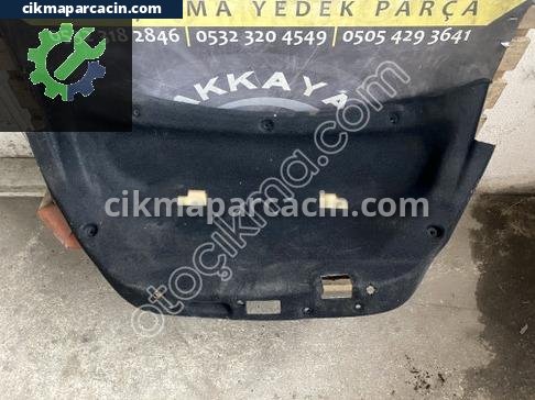 Mercedes-Benz CLA Bagaj Döşemesi çıkma parça