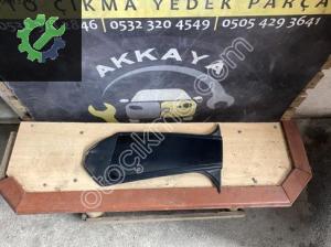 A1176900279 W117 Mercedes CLA Sağ Orta Direk Dış Kaplaması Çıkma