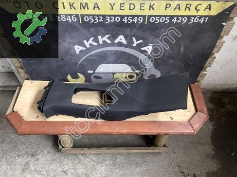 Mercedes-Benz CLA Direksiyon Bakaliti çıkma parça