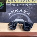 A1178850765 W117 Mercedes CLA Arka Tampon Bağlantı Braketi Çıkma