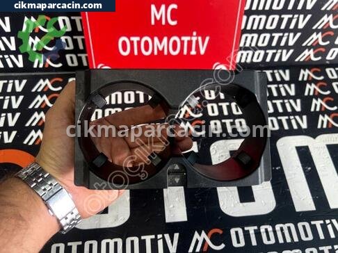 Mercedes-Benz E Serisi Bardaklık çıkma parça
