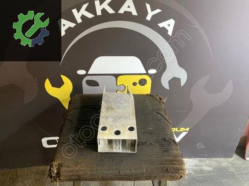 Mercedes-Benz A Serisi Tampon Braketi A2466200295 çıkma parça