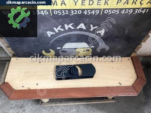 Mercedes-Benz CLA Bakalitler çıkma parça