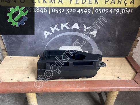 Mercedes-Benz CLA Hava Filtresi Kutusu A2468900188 çıkma parça