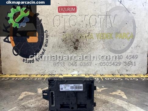 Renault Clio UCH Beyni çıkma parça