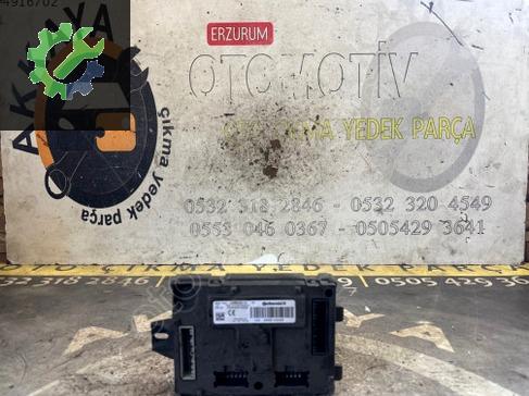 Renault Clio UCH Beyni çıkma parça