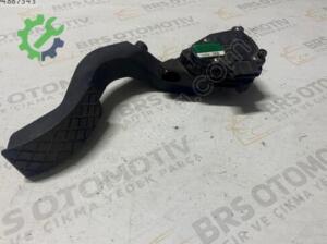 A4  PASSAT  GAZ PEDALI 8D1721523E