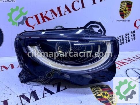 Abarth 500e Sağ Ön Far çıkma parça