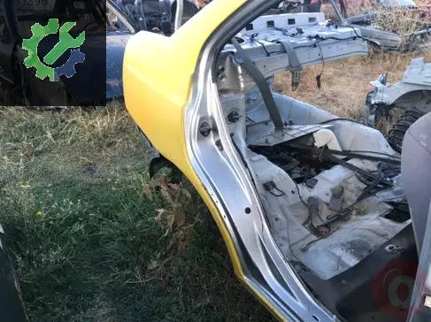 Hyundai Accent Sağ Arka Çamurluk çıkma parça
