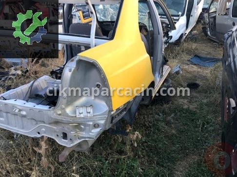 Hyundai Accent Sağ Arka Çamurluk çıkma parça