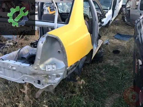 Hyundai Accent Sağ Arka Çamurluk çıkma parça