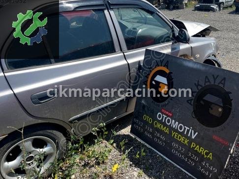 Hyundai Accent Sağ Arka Kapı çıkma parça