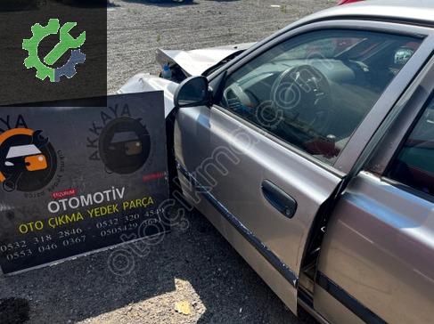 Hyundai Accent Sol Ön Kapı çıkma parça