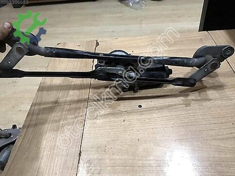 Hyundai Accent Ön Silecek Motoru çıkma parça
