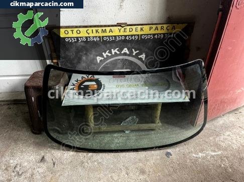 Toyota Corolla Arka Cam çıkma parça