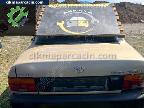 Toyota Corolla Bagaj Kapağı çıkma parça