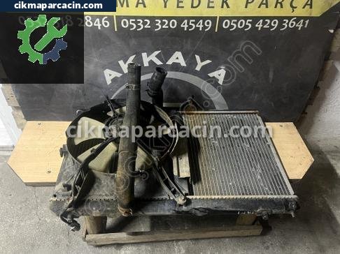 Toyota Corolla Fan Motoru çıkma parça