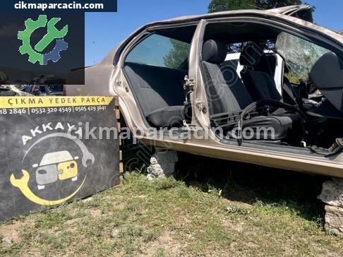 Toyota Corolla Biyel çıkma parça