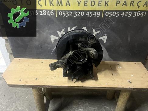 Toyota Corolla Sağ Ön Taşıyıcı AE101 çıkma parça