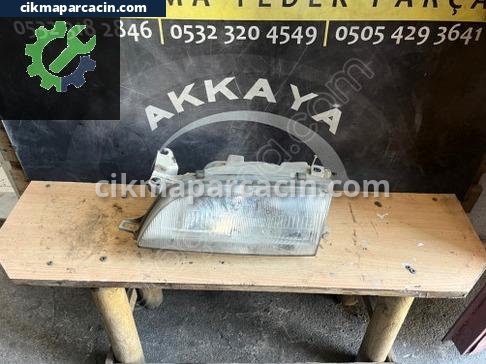 Toyota Corolla Sol Ön Far çıkma parça