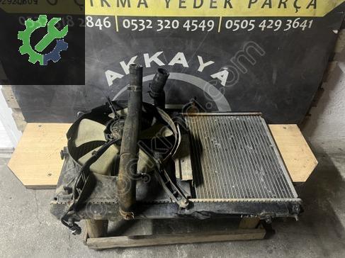 Toyota Corolla Su Radyatörü AE101 çıkma parça