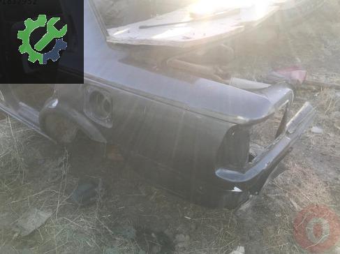 Toyota Corolla Sol Arka Çamurluk çıkma parça