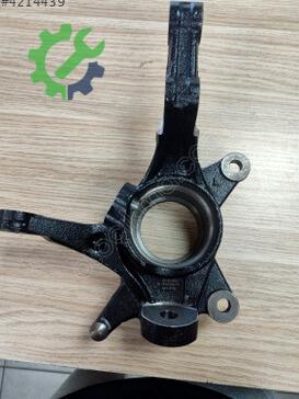 Hyundai Accent Taşıyıcı/Aks Taşıyıcı 51715-1R500 çıkma parça