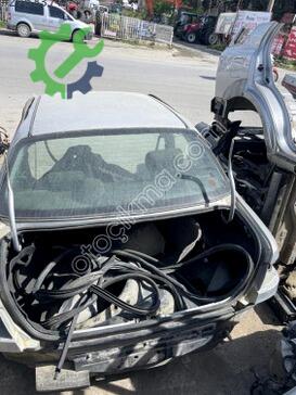 Fiat Albea Sağ Arka Çamurluk çıkma parça