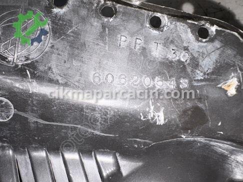 Alfa Romeo 146 Ön Cam Izgarası çıkma parça