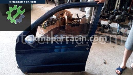Alfa Romeo 146 Sol Ön Kapı çıkma parça