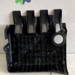 Alfa romeo 156-147 motor üst plastiği