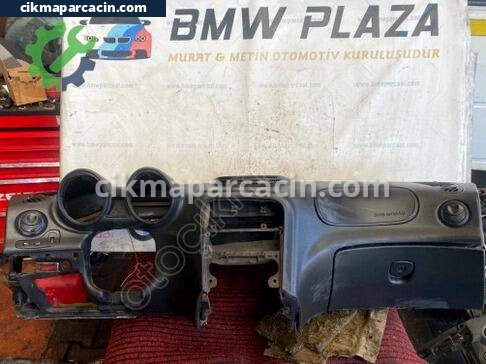 Alfa Romeo 156 Torpido çıkma parça