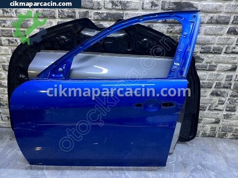 Alfa Romeo Giulia Sol Ön Kapı çıkma parça