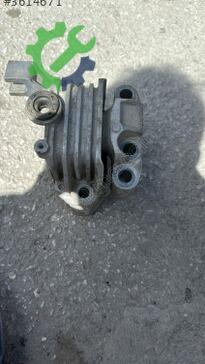 Alfa Romeo GT Motor Takozu çıkma parça