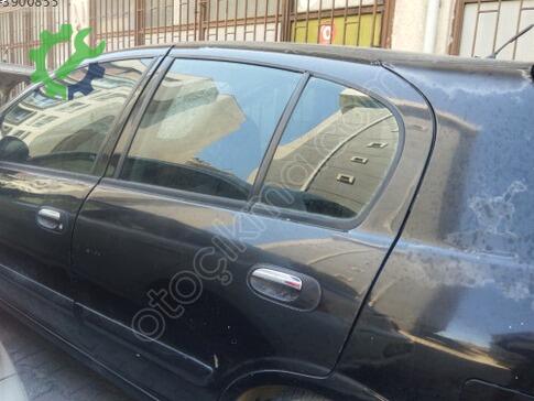 Nissan Almera Kapı çıkma parça