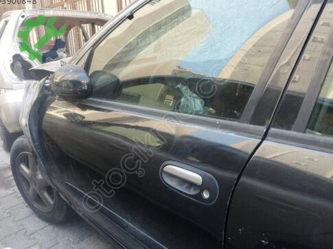 Nissan Almera Kapı çıkma parça