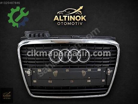 Audi A4 Ön Panjur çıkma parça