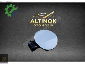 Volkswagen Golf 2008-2012 Orijinal Sıfır Komple Depo Kapağı 5K6809857C