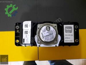 Sıfır Orijinal Torpido Volkswagen Passat 5G0880204