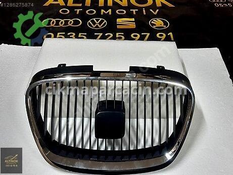 Seat Leon Ön Panjur çıkma parça