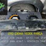 AM51-R01628-AE Ford C-Max Ön Cam Izgarası Alt Braketi Çıkma