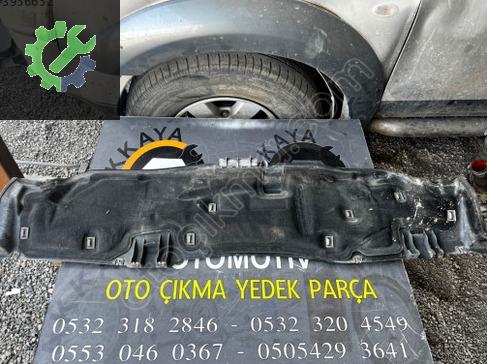 Ford C-Max Ön Cam Izgarası AM51R01628AE çıkma parça