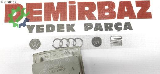 Volkswagen Jetta Arka Tavan Lambası 6Q0947291 çıkma parça