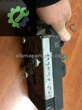 Opel Astra Sol Arka Kapı Kilidi 90561157 çıkma parça