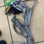 Opel Astra 2025 Sol Ön Cam Krikosu Çıkma