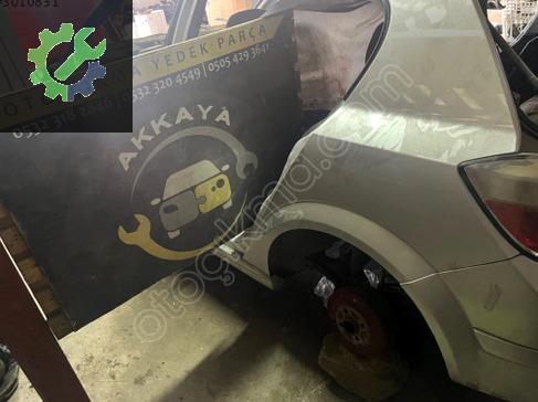Opel Astra Komple Arka çıkma parça