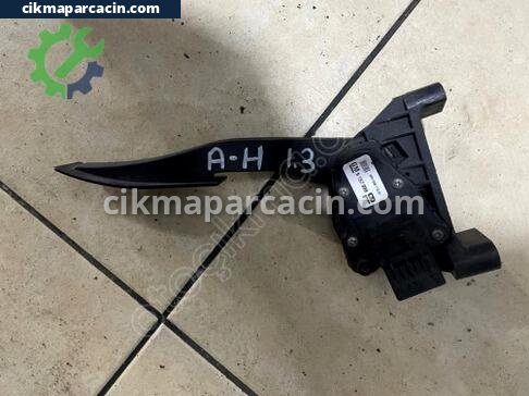 Opel Astra Pedal çıkma parça