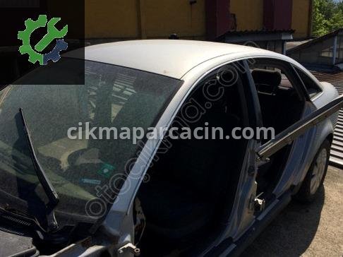 Audi A6 Arka Kupa çıkma parça