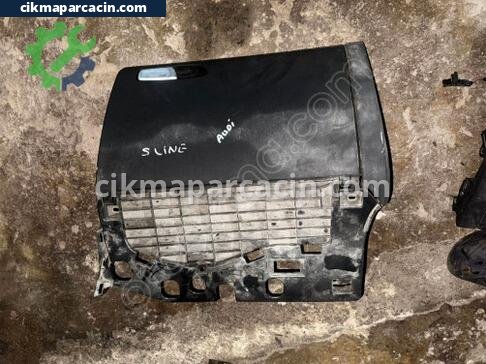 Audi A5 Torpido Kapağı çıkma parça