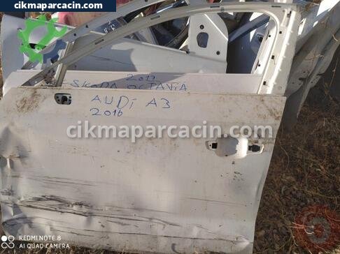 Audi A3 Sol Ön Kapı çıkma parça